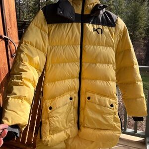 Kari Traa Yellow and Dark Blue Puffer Jacket